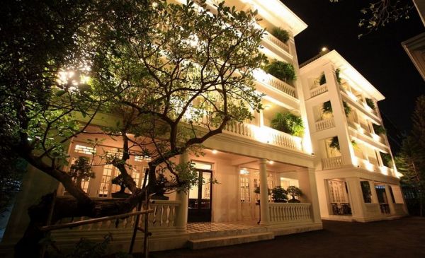 Bangkok: Cabochon Hotel