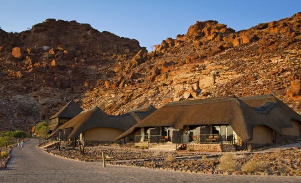Damaraland: Twyfelfontein Country Lodge