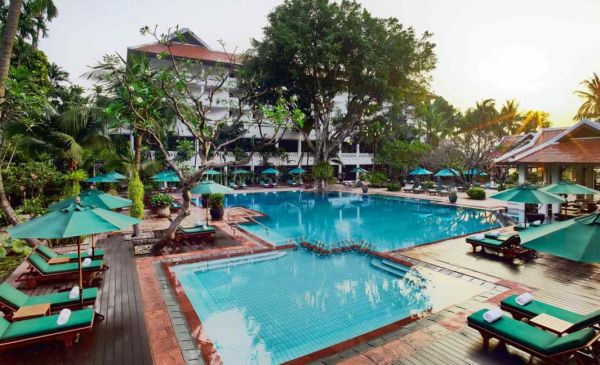 Bangkok: Anantara Riverside Resort